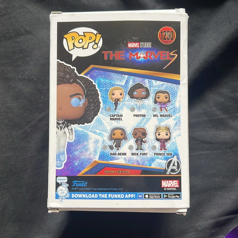 Funko Pop! Movies: The Marvels - Photon Vinyl Figure # 1250 New in Box - Picture 7 of 10